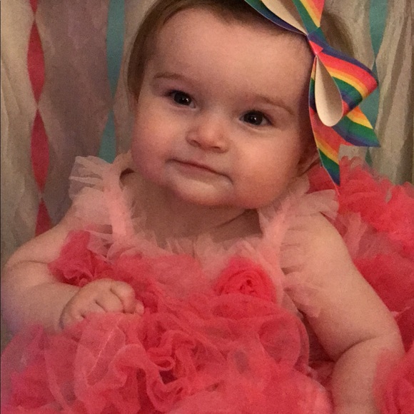 Hi! Welcome to my closet! - Picture 10 of 16